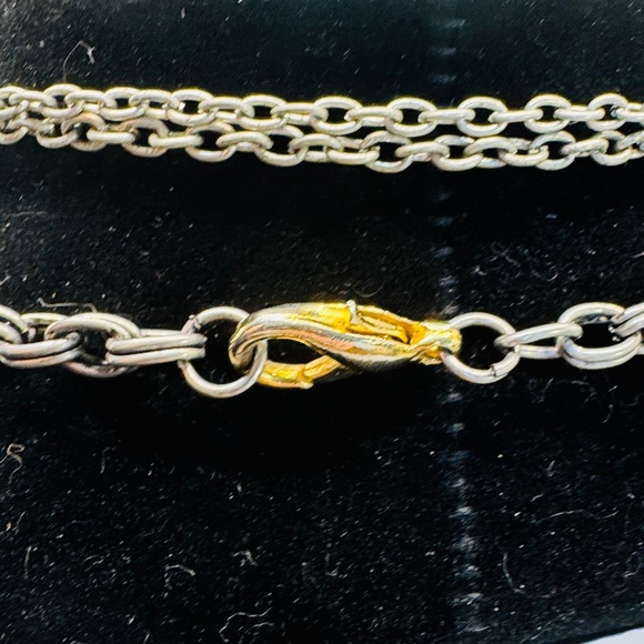 Gold Bow Pendant Necklace And Heart Bow Leaf Necklace Set - Picture 5 of 5